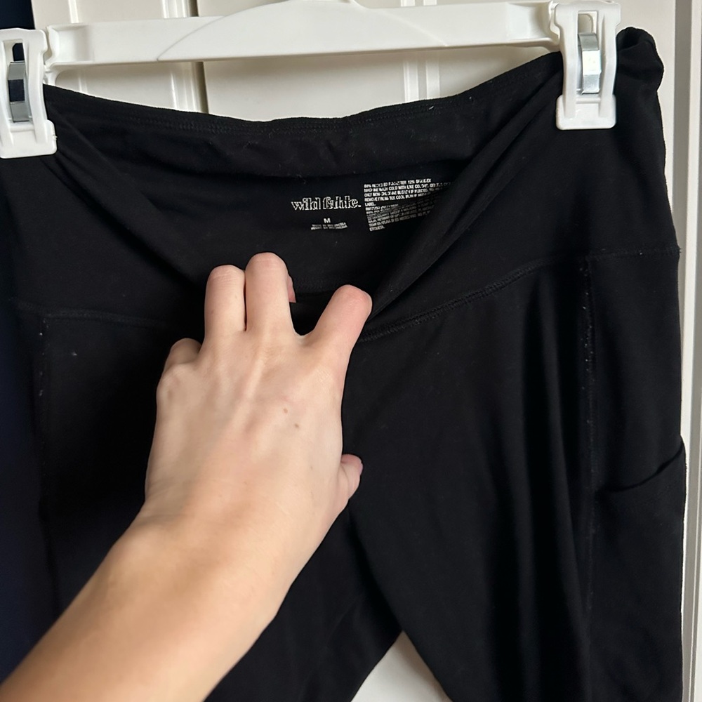 Wild fable leggings with pockets